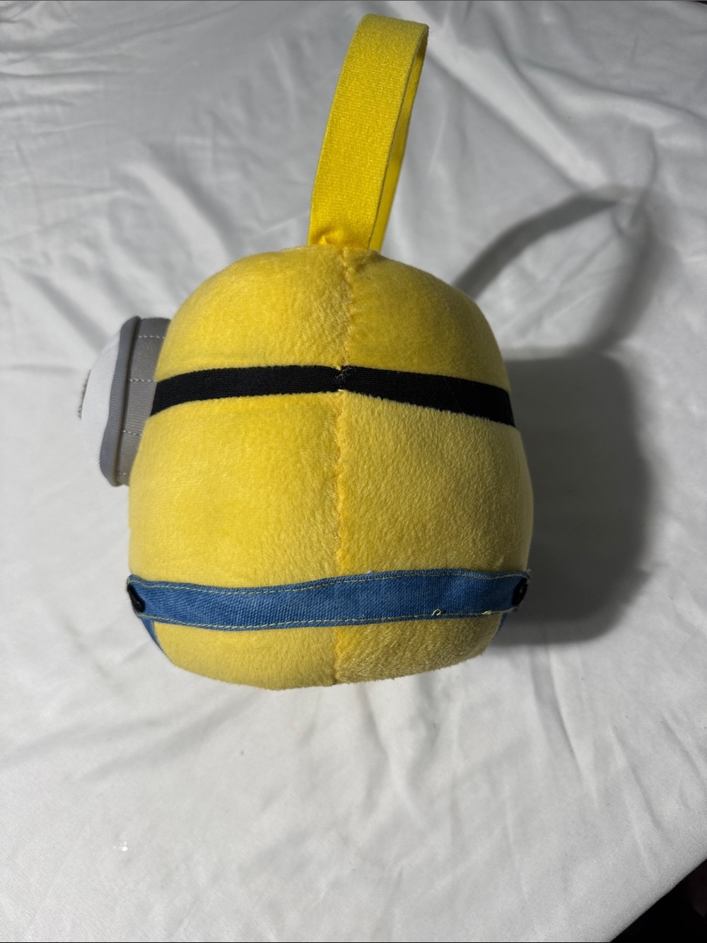 Minions Halloween Easter Bucket Despicable Me Plush Character Candy Egg Hunt - Picture 4 of 7
